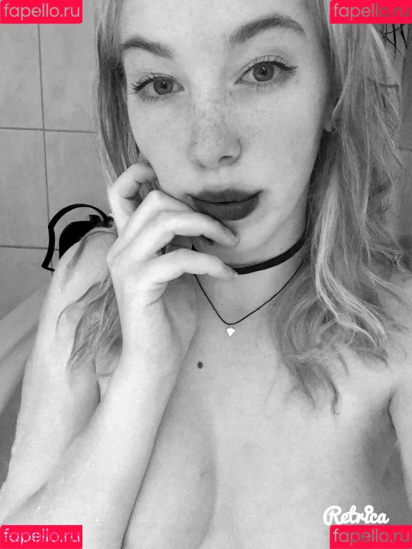 Madelinebiene Onlyfans Photo Gallery 
