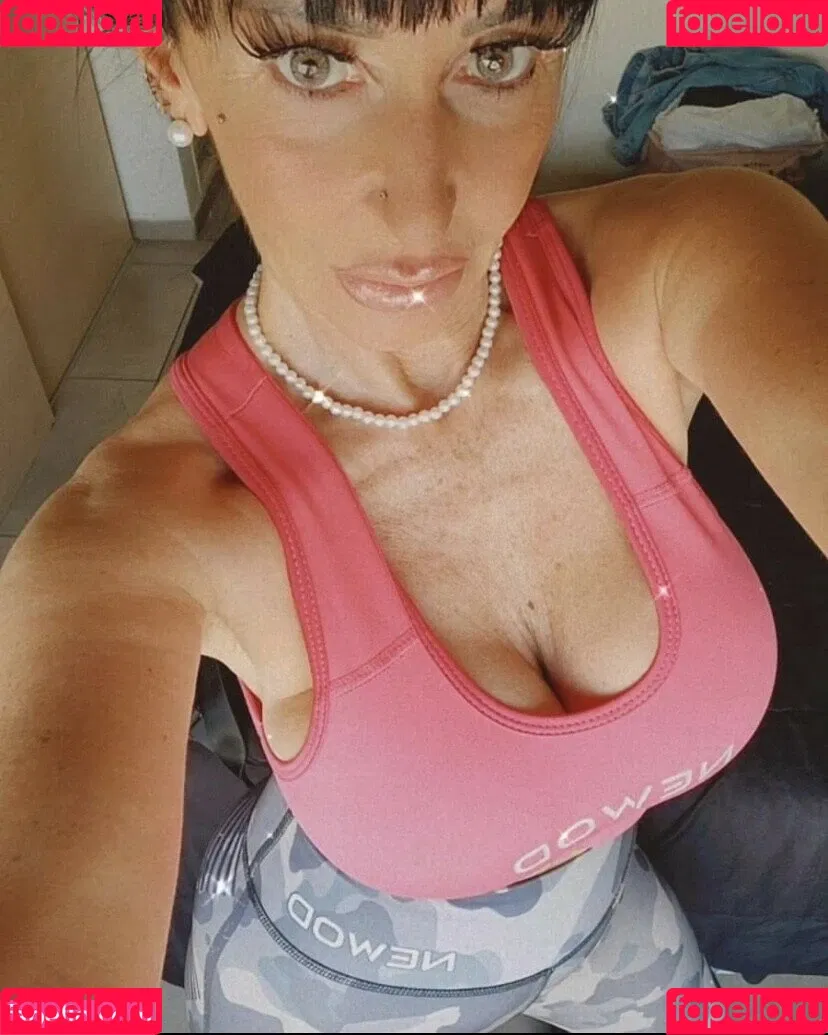 Marina Salazar Onlyfans Photo Gallery 