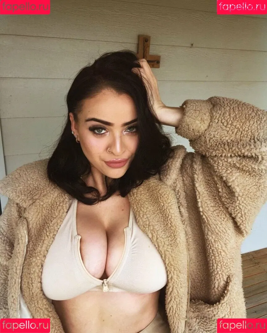 Elouise Onlyfans Photo Gallery 