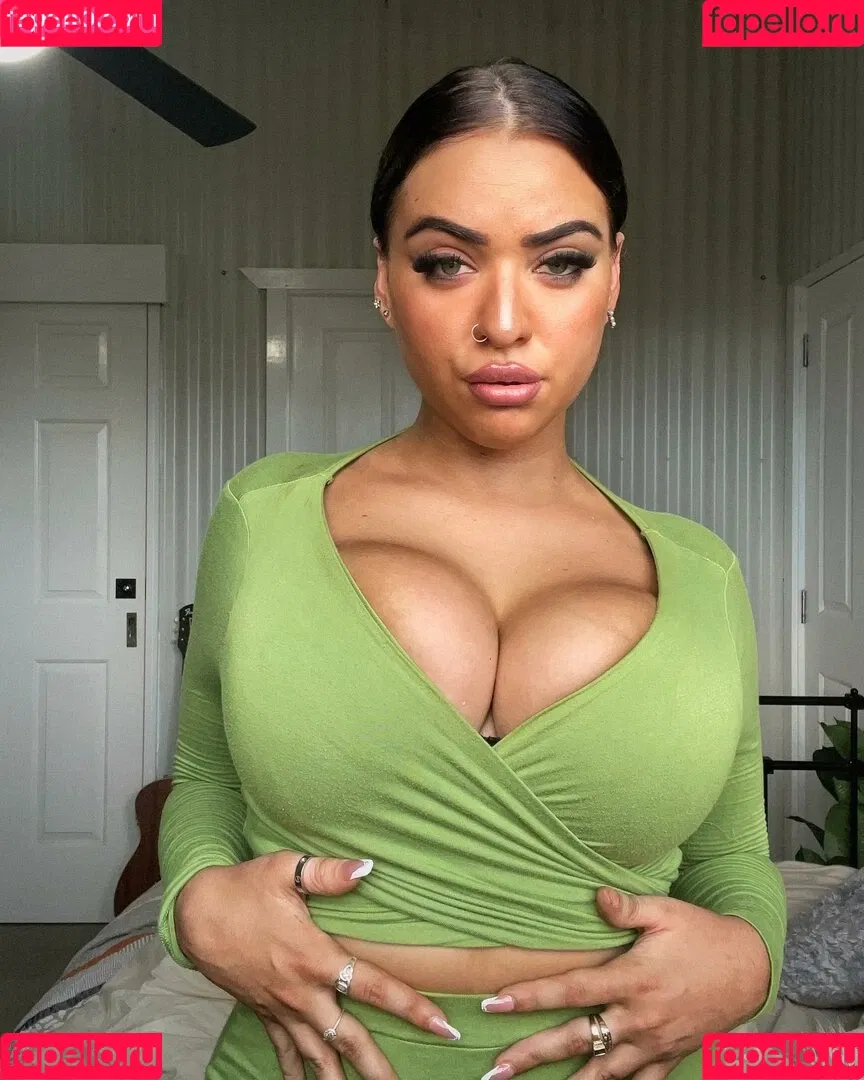 Elouise Onlyfans Photo Gallery 