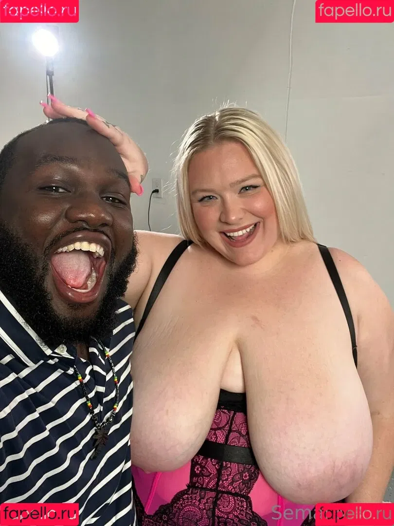 semajmediafree Onlyfans Photo Gallery 