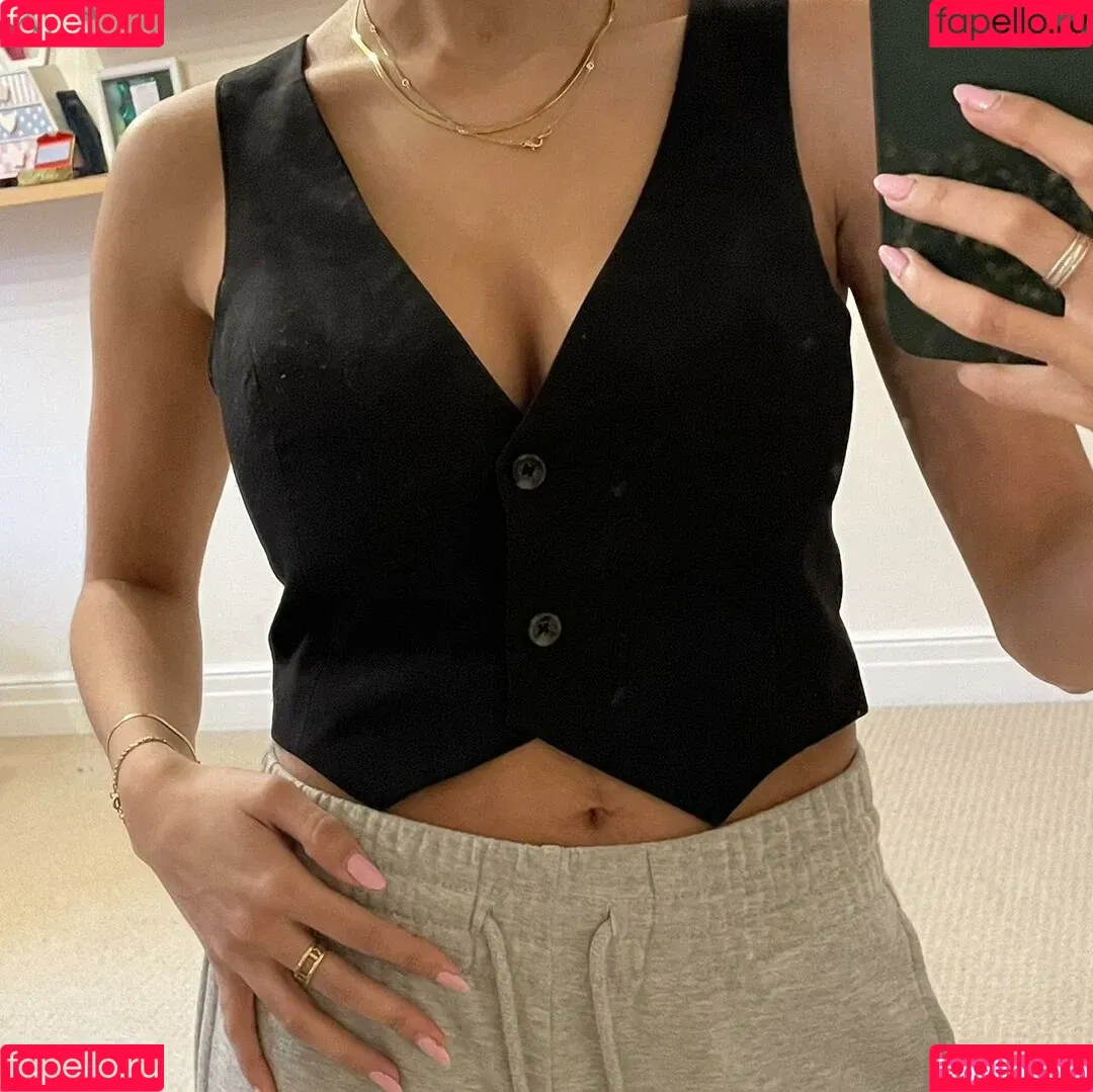 Anya Dhesi Onlyfans Photo Gallery 