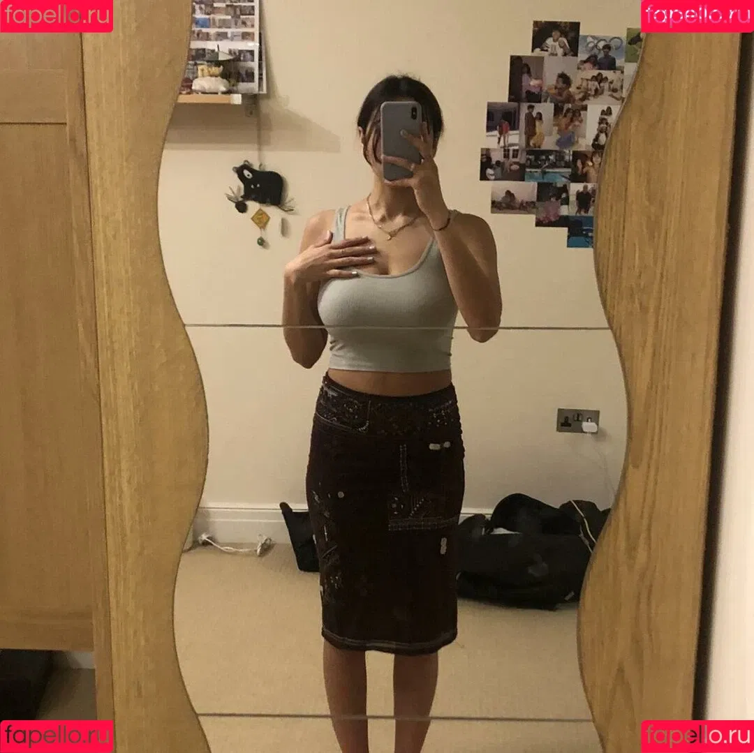 Anya Dhesi Onlyfans Photo Gallery 