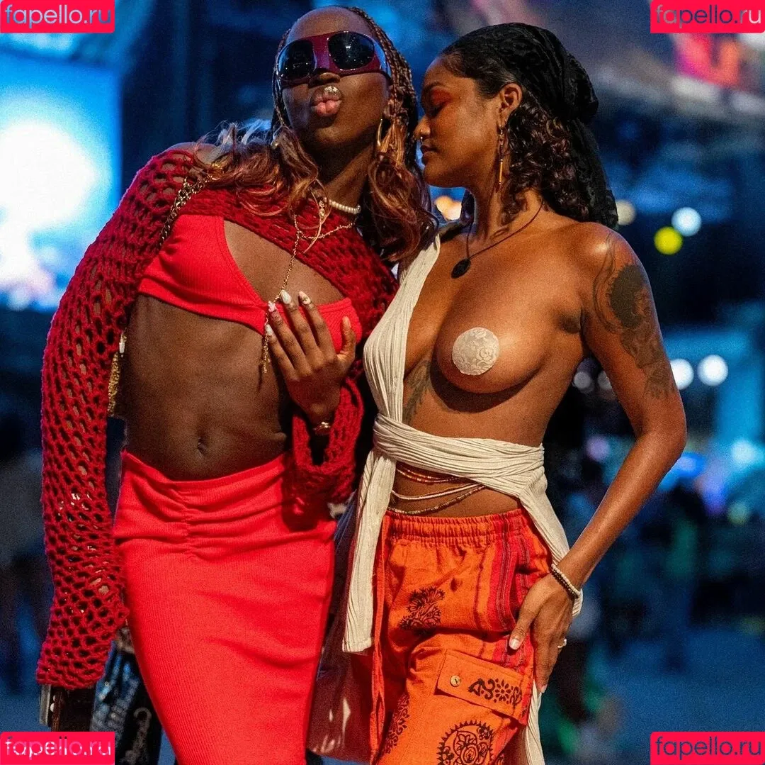 Christina Brown Onlyfans Photo Gallery 