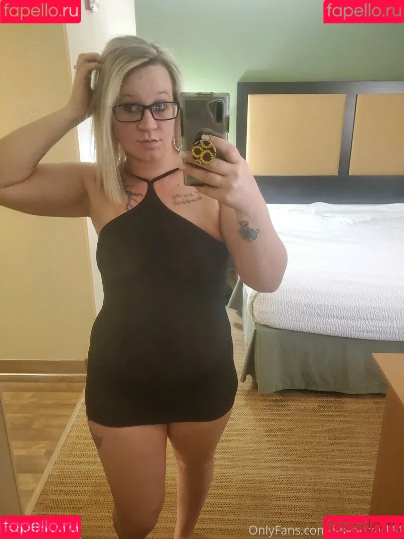 itsyourgirl44 Onlyfans Photo Gallery 