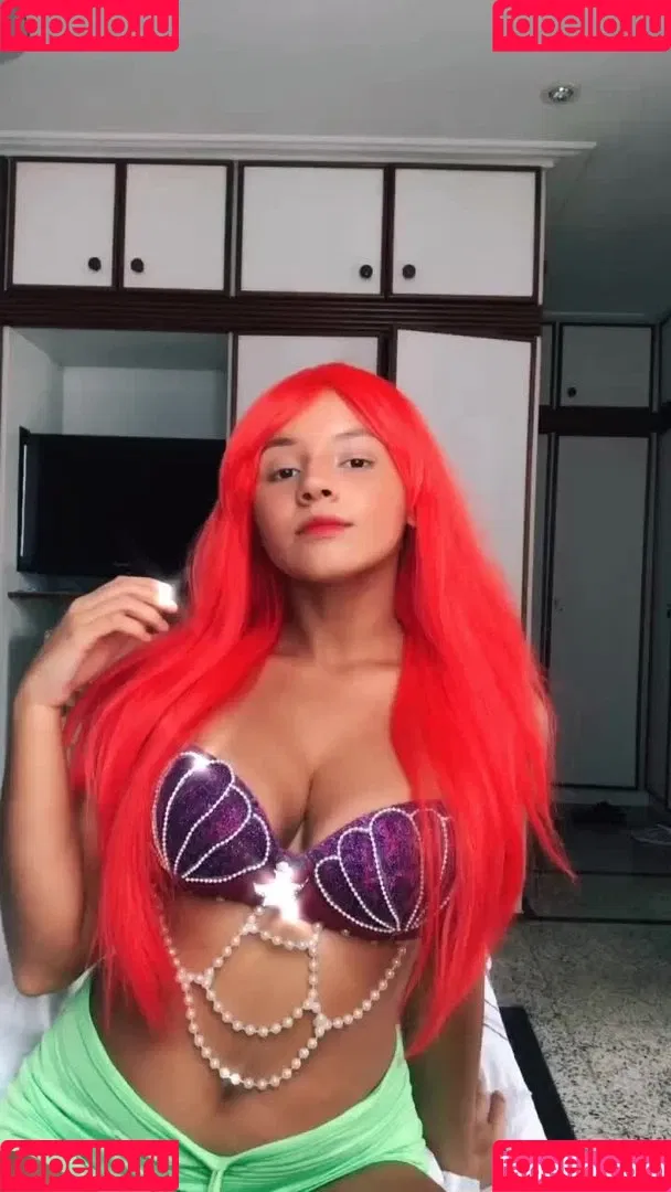 Laura Tsuki Onlyfans Photo Gallery 