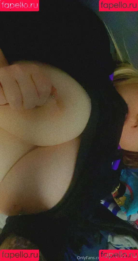 squish-monsterr Onlyfans Photo Gallery 