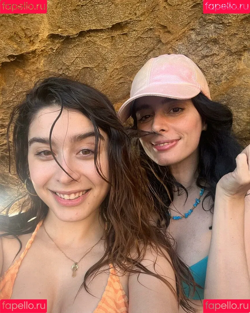 Iramalonne Onlyfans Photo Gallery 