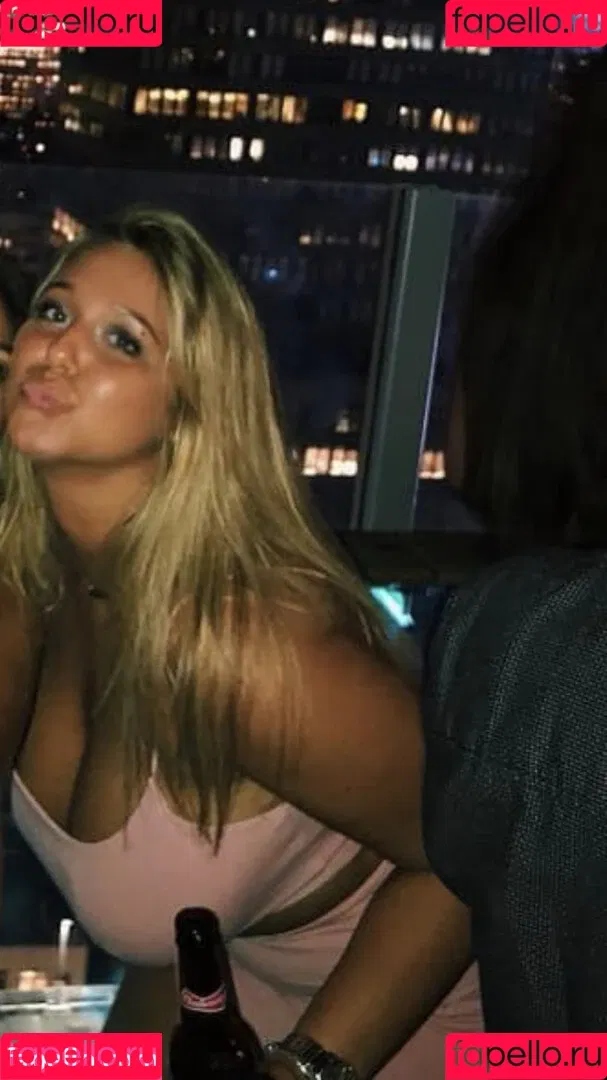 Sabina Badzim Onlyfans Photo Gallery 