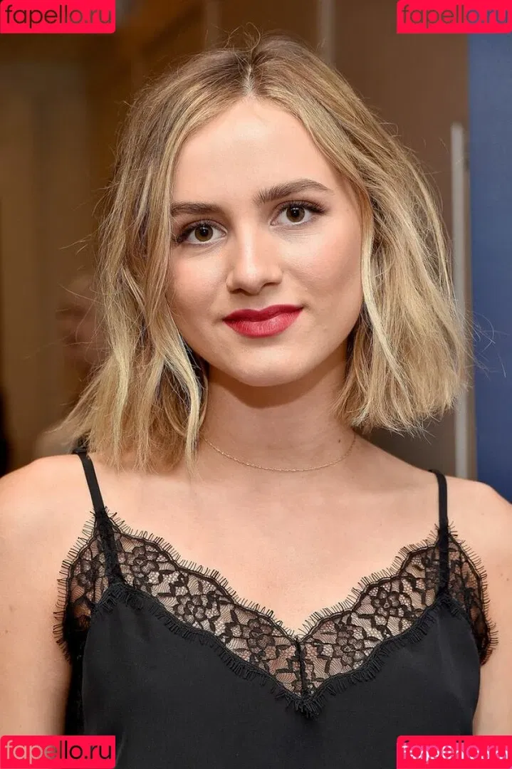 Maude Apatow Onlyfans Photo Gallery 