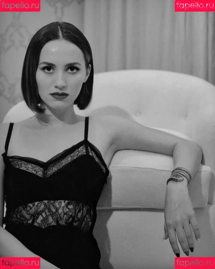 Maude Apatow Onlyfans Photo Gallery 