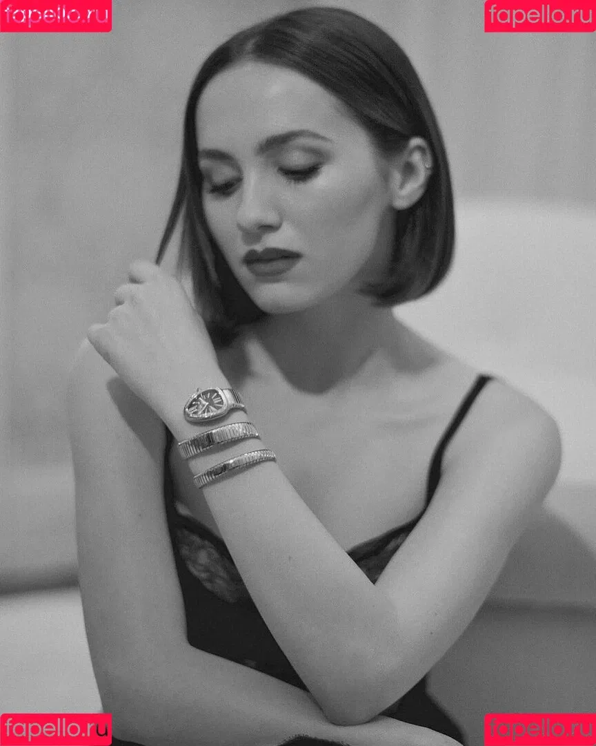 Maude Apatow Onlyfans Photo Gallery 