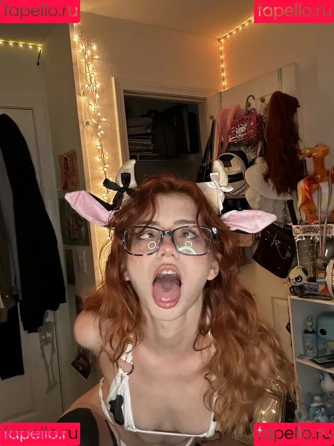 mari.m0nster Onlyfans Photo Gallery 
