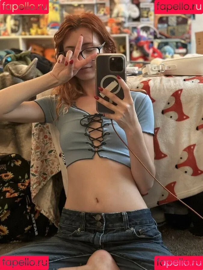 mari.m0nster Onlyfans Photo Gallery 