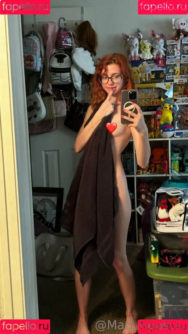 mari.m0nster Onlyfans Photo Gallery 