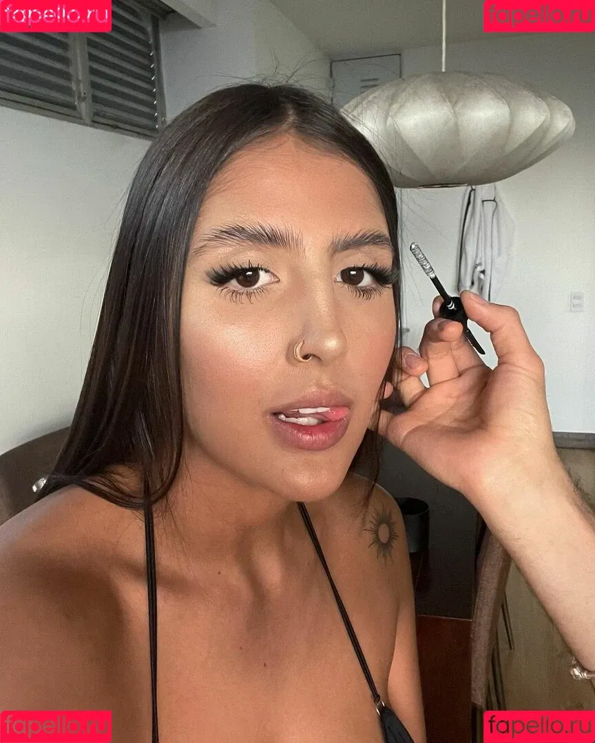 Maria Jose Vargas Onlyfans Photo Gallery 