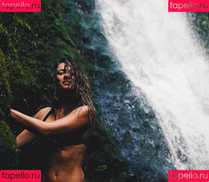 Taryn Hatcher Onlyfans Photo Gallery 