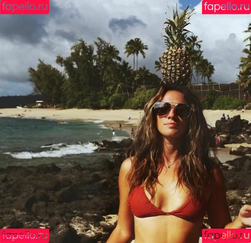 Taryn Hatcher Onlyfans Photo Gallery 