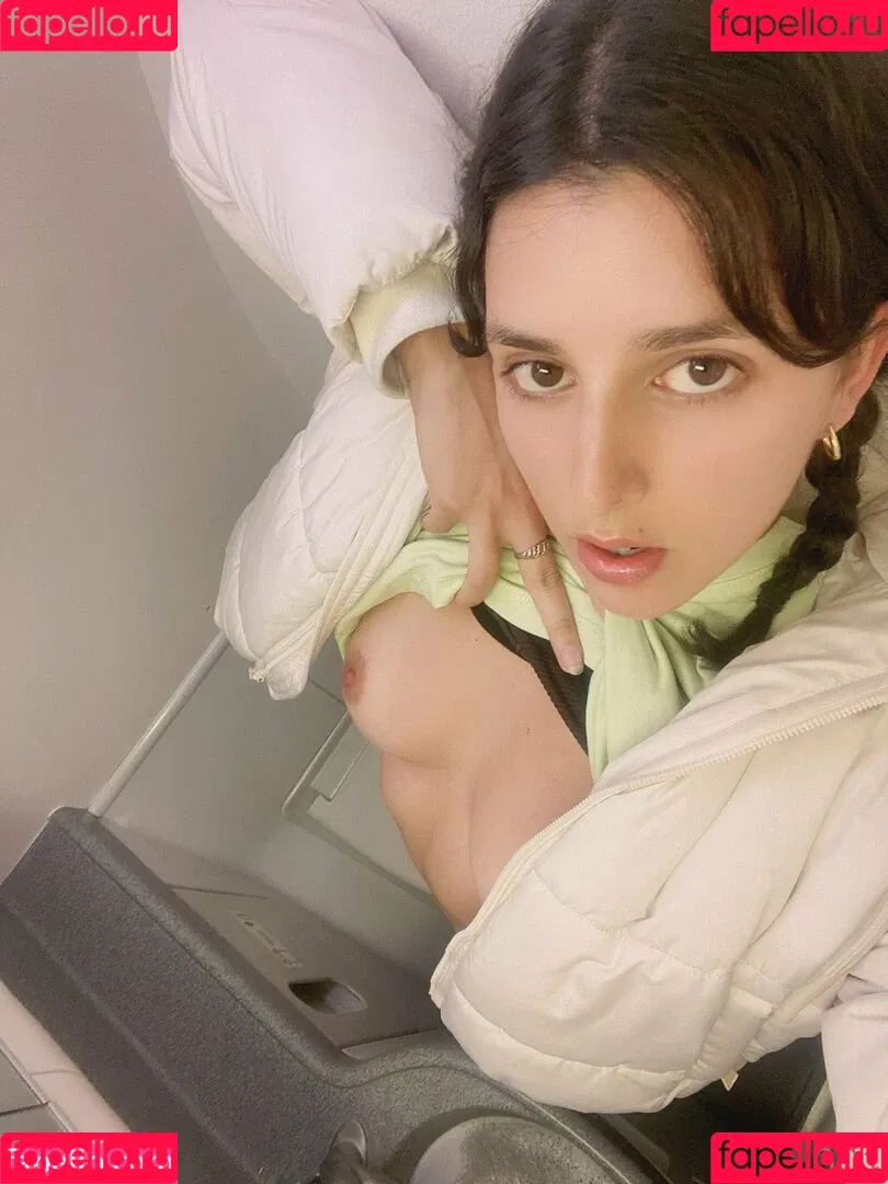 babyarpia Onlyfans Photo Gallery 
