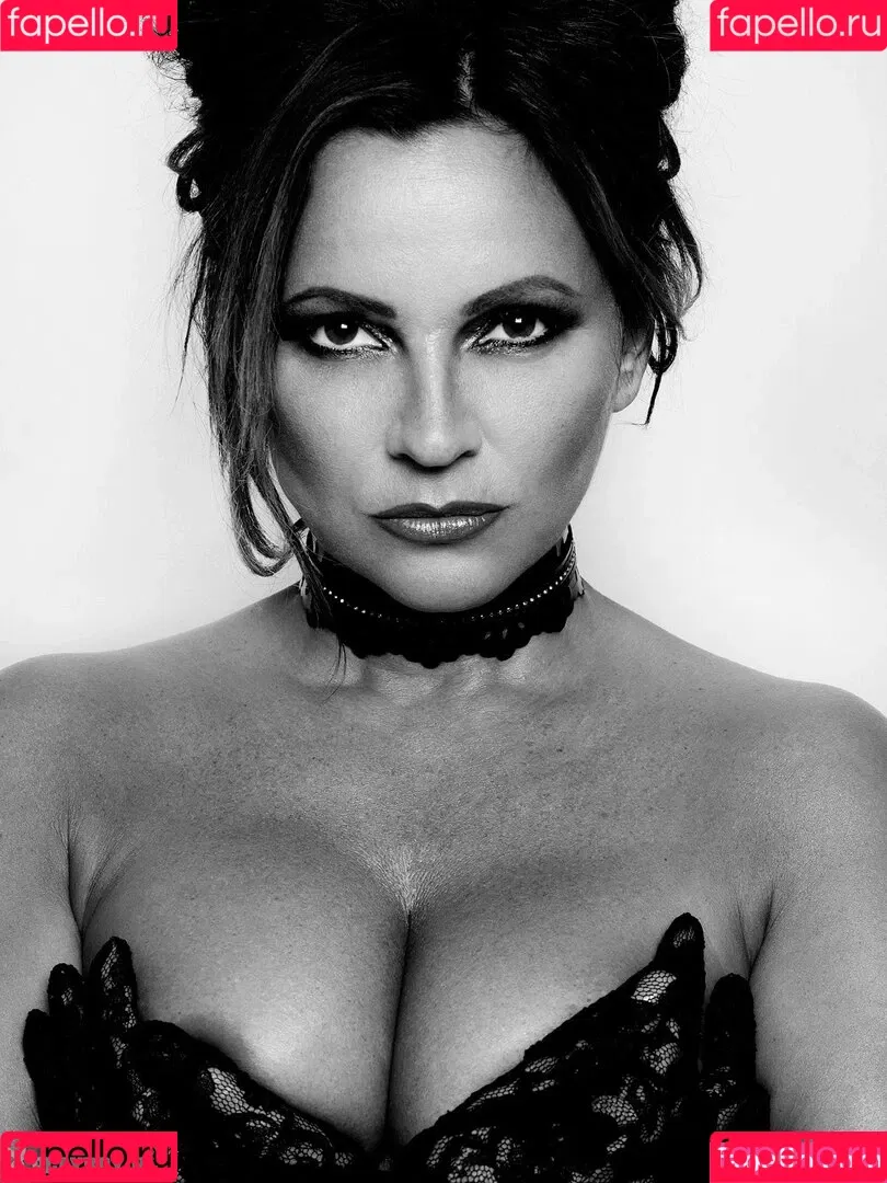Tatjana Šimić Onlyfans Photo Gallery 