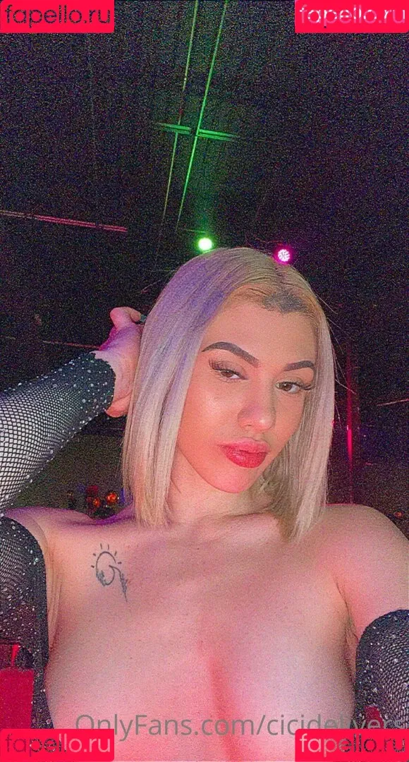 cicidelivers Onlyfans Photo Gallery 