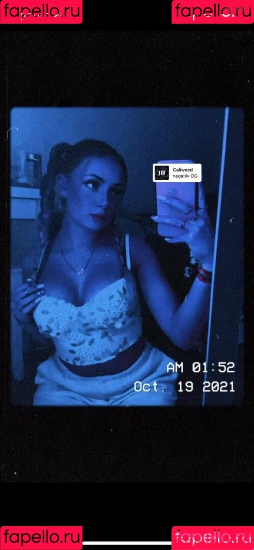 Alinahrndz Onlyfans Photo Gallery 