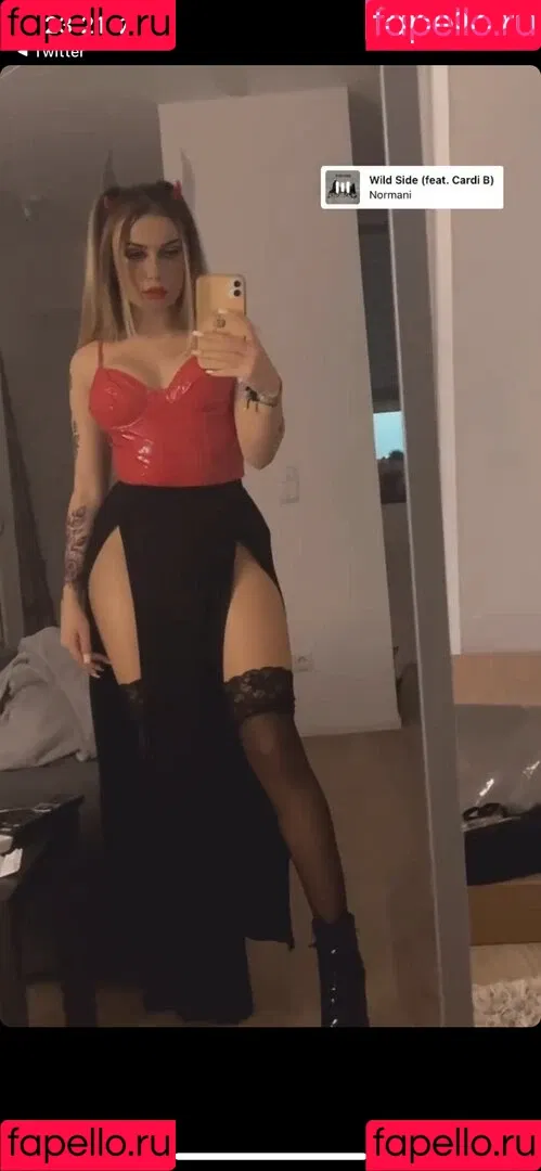 Alinahrndz Onlyfans Photo Gallery 