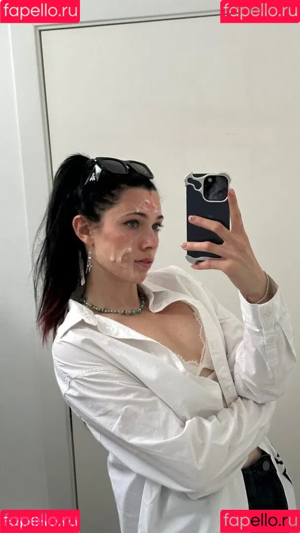 Reved Onlyfans Photo Gallery 