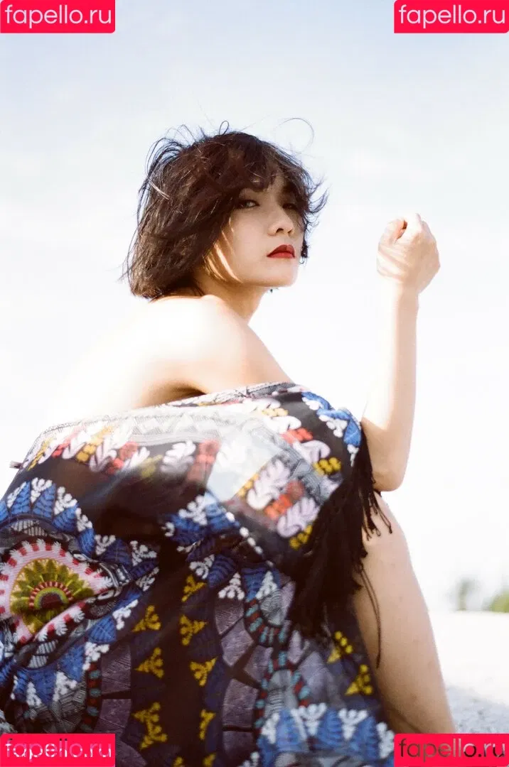 Verna Wang Onlyfans Photo Gallery 