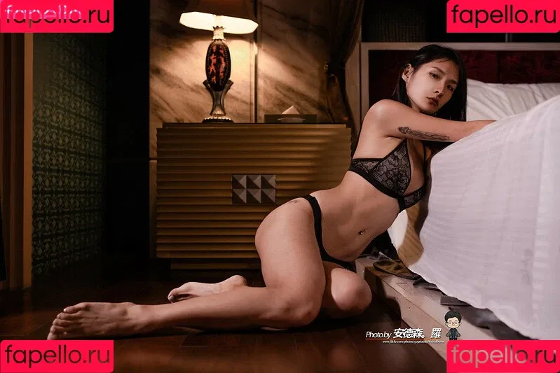 Verna Wang Onlyfans Photo Gallery 