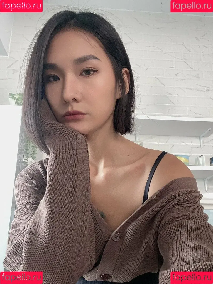 Verna Wang Onlyfans Photo Gallery 