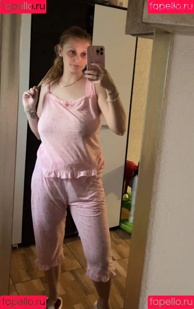 Elena Ilie Onlyfans Photo Gallery 