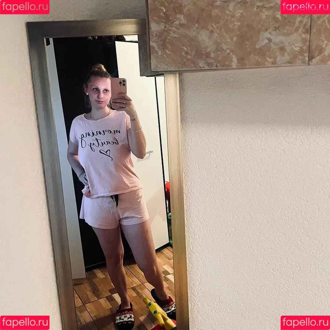 Elena Ilie Onlyfans Photo Gallery 