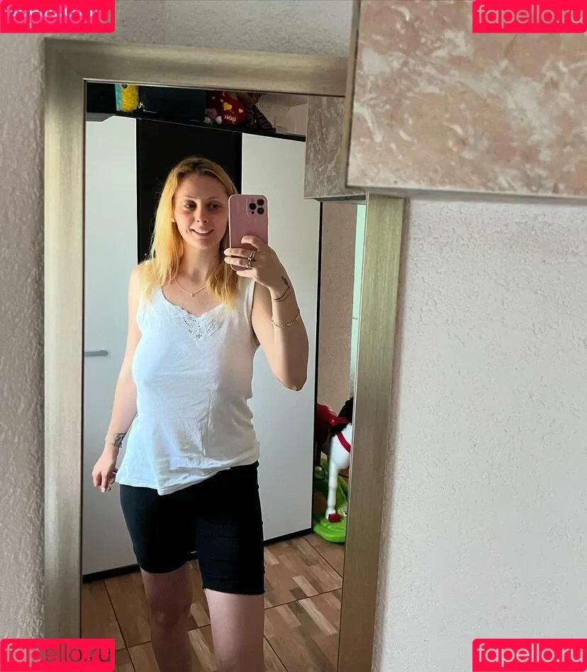Elena Ilie Onlyfans Photo Gallery 