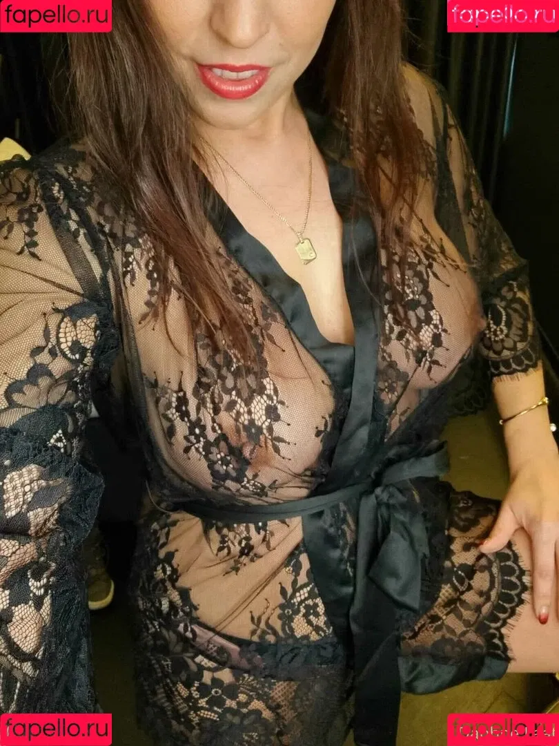 Daphne Laat Onlyfans Photo Gallery 