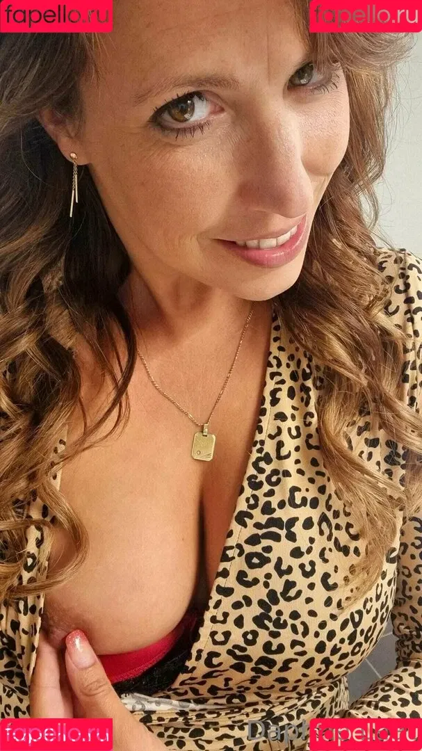 Daphne Laat Onlyfans Photo Gallery 