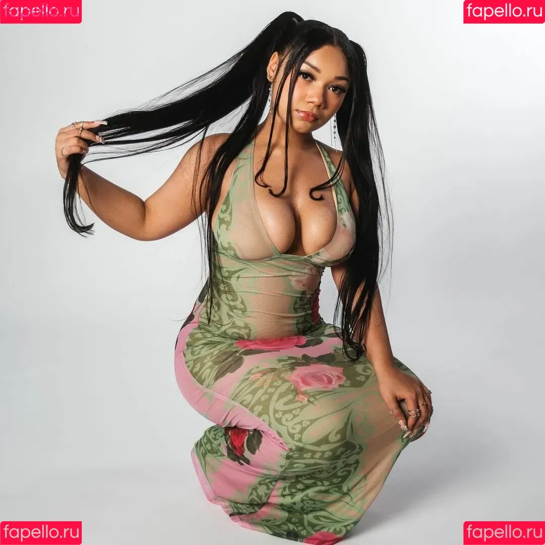 mariiiisel Onlyfans Photo Gallery 