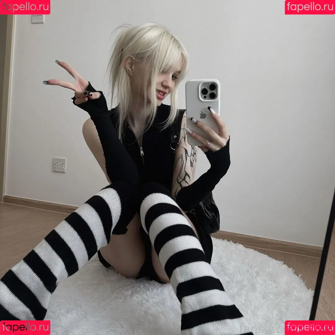 pipsi Onlyfans Photo Gallery 