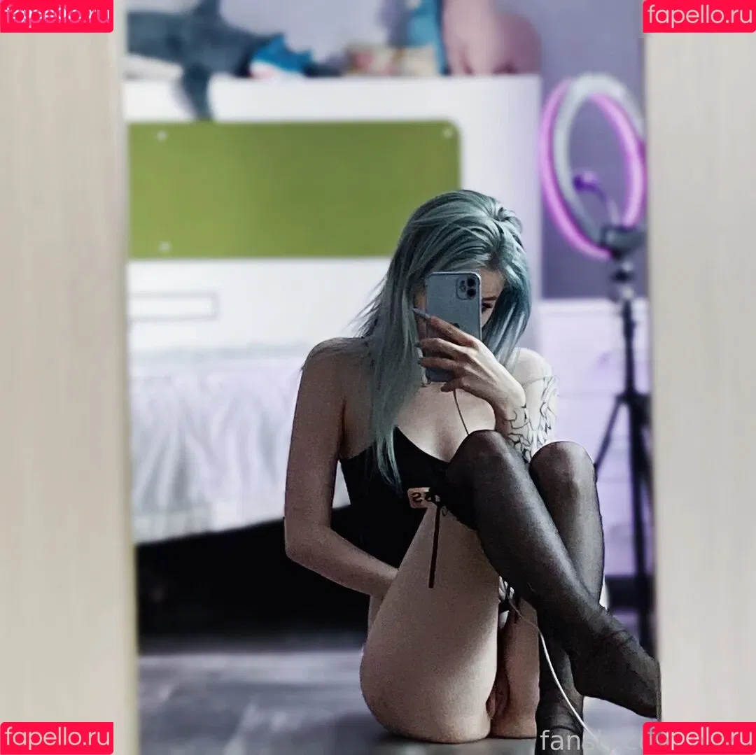 pipsi Onlyfans Photo Gallery 