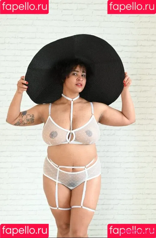 MaSKaPhotoModel Onlyfans Photo Gallery 