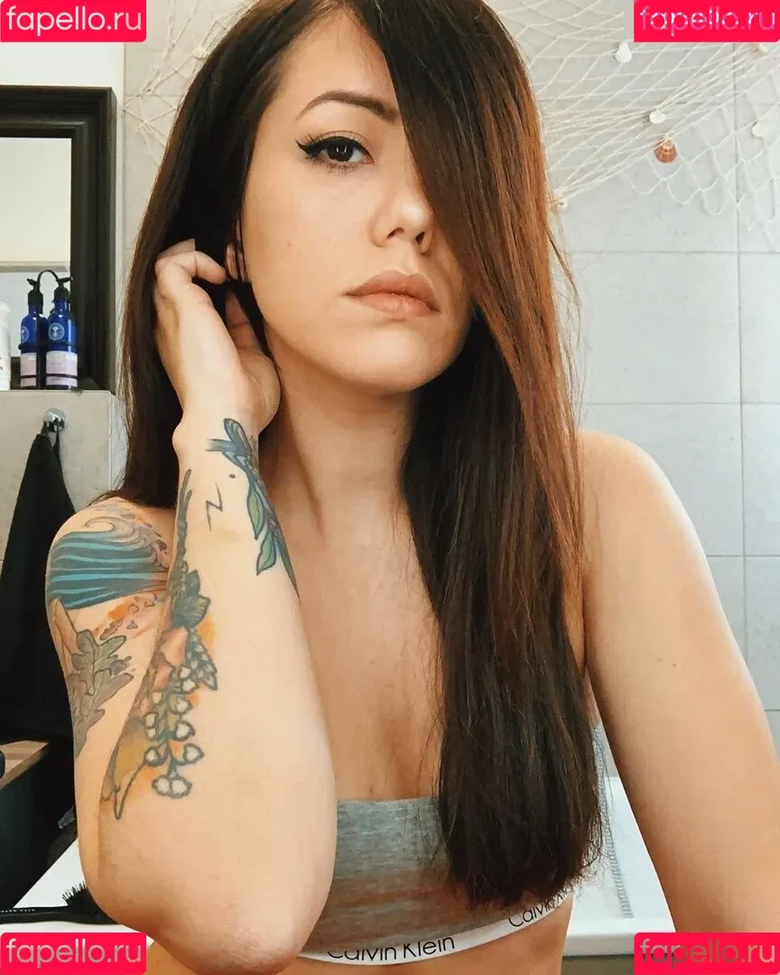 Malwanne Onlyfans Photo Gallery 