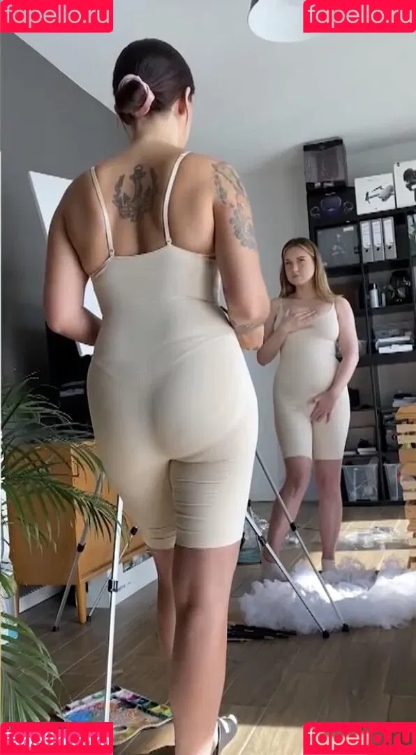 Malwanne Onlyfans Photo Gallery 