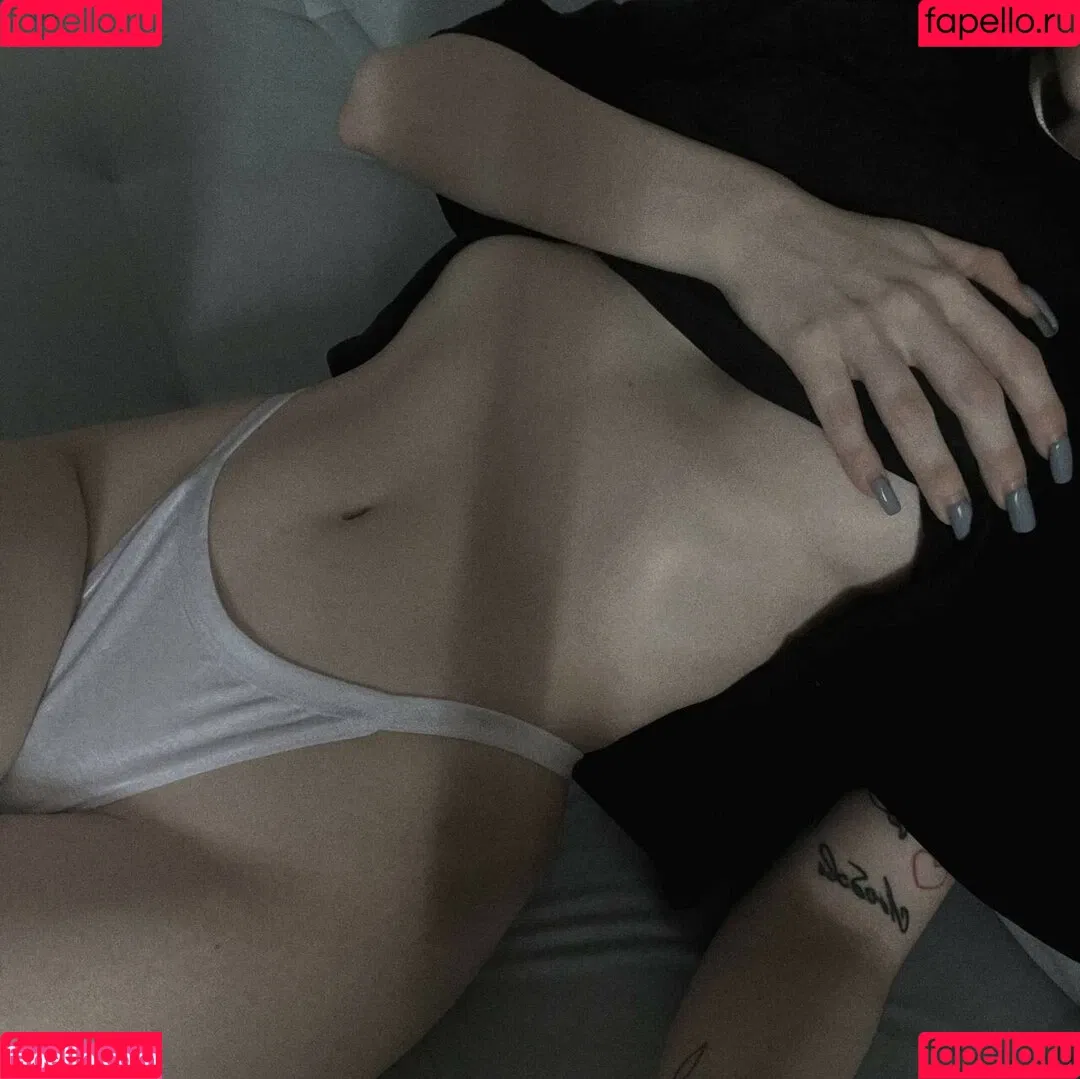 grystnayaanya Onlyfans Photo Gallery 