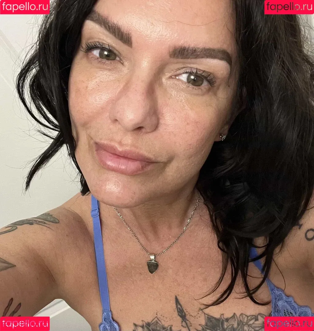 Dama Elizabeth Onlyfans Photo Gallery 