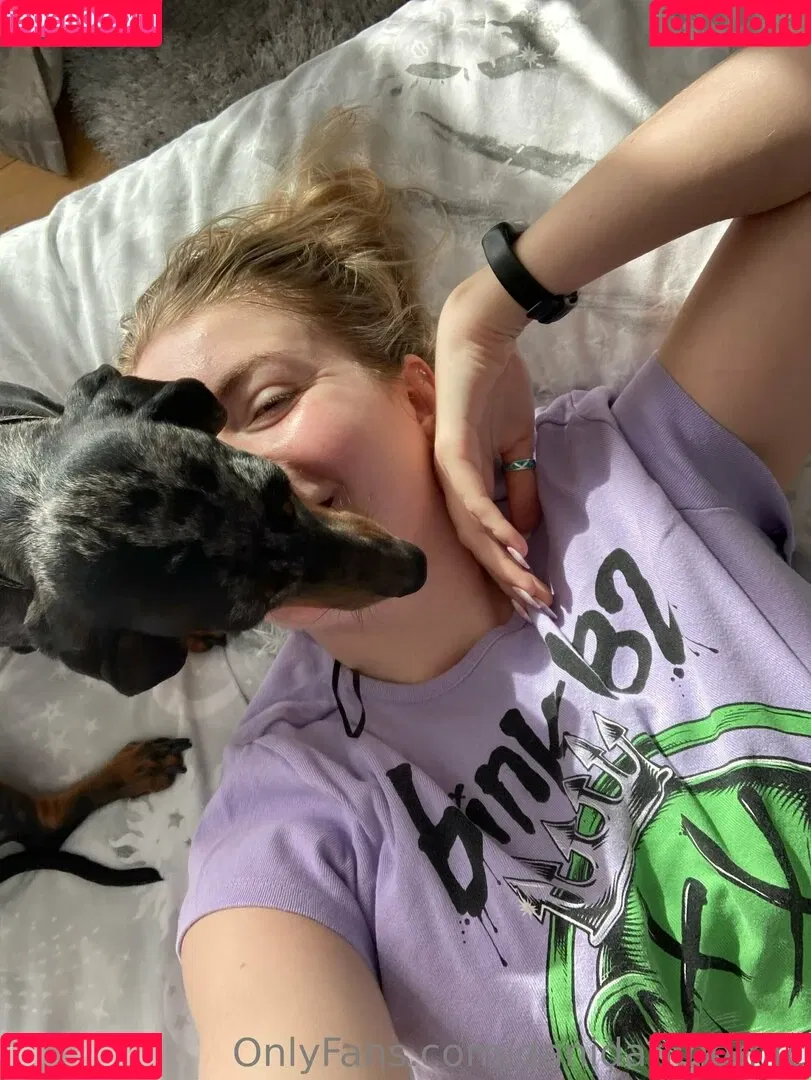DaniDarlingMFC Onlyfans Photo Gallery 