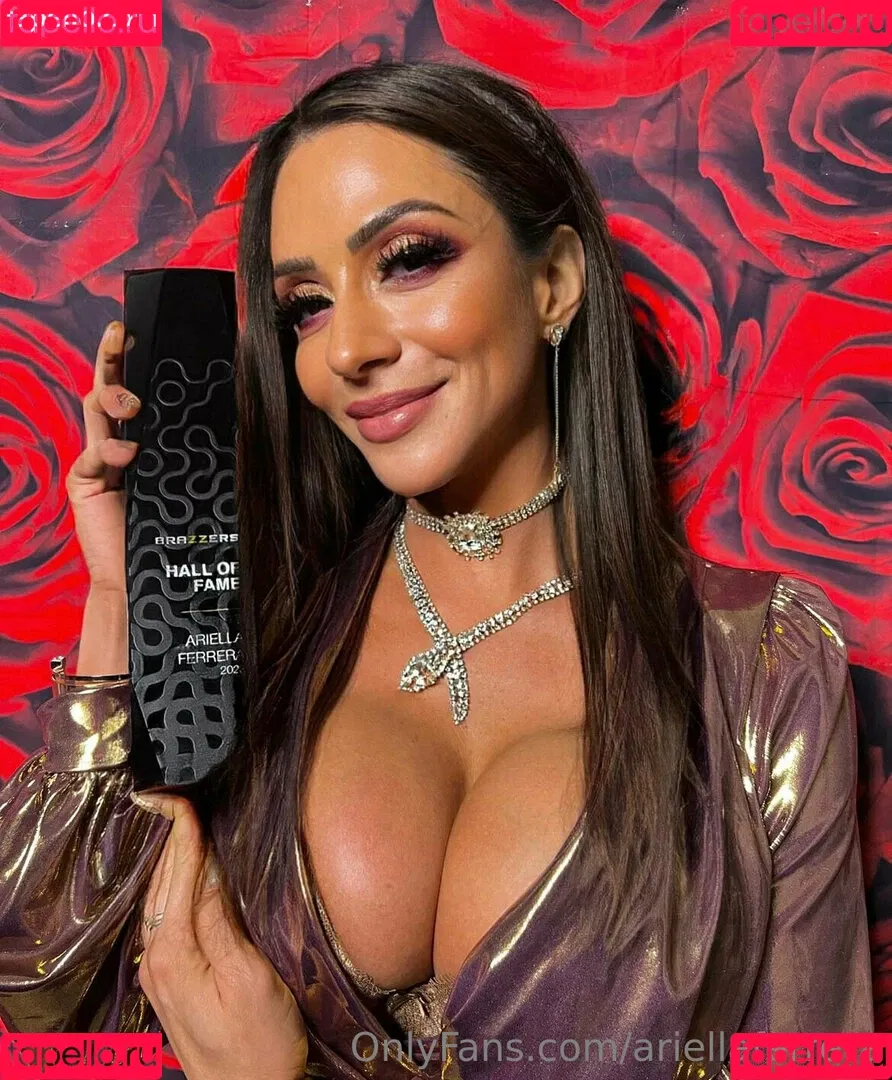 ariellaferrera Onlyfans Photo Gallery 
