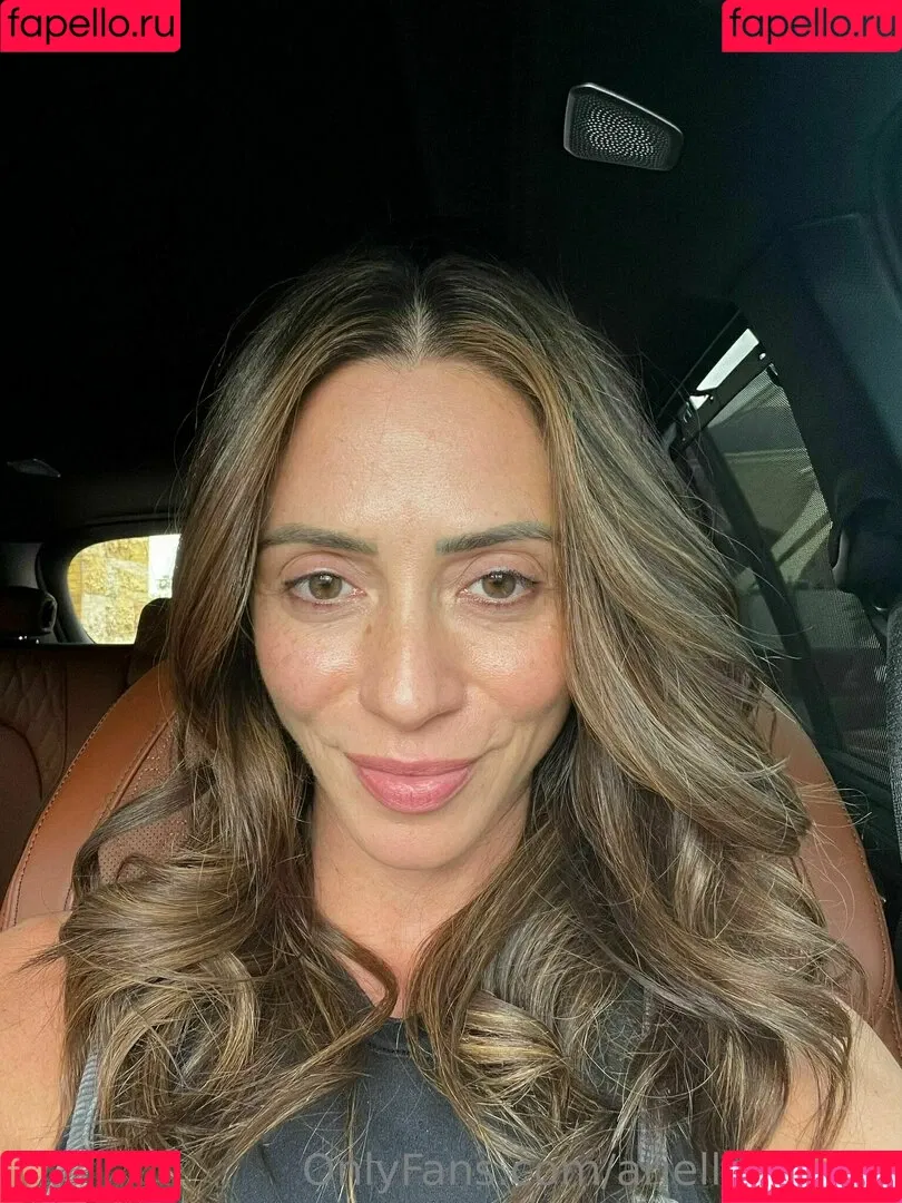 ariellaferrera Onlyfans Photo Gallery 