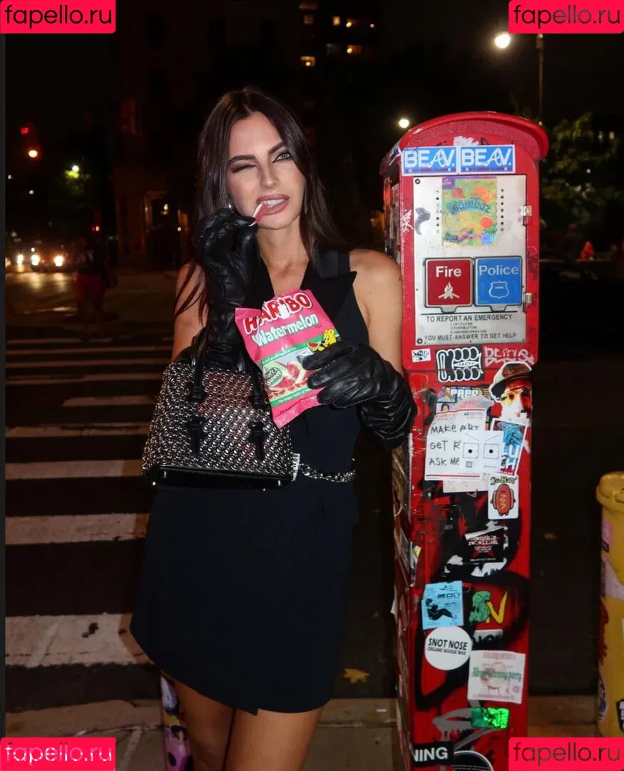 Kelly Piquet Onlyfans Photo Gallery 