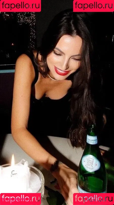 Kelly Piquet Onlyfans Photo Gallery 