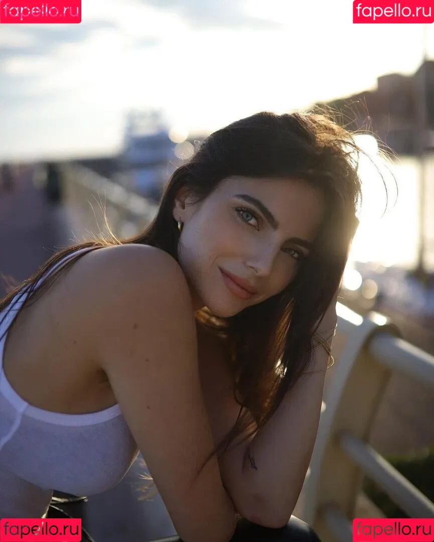 Kelly Piquet Onlyfans Photo Gallery 